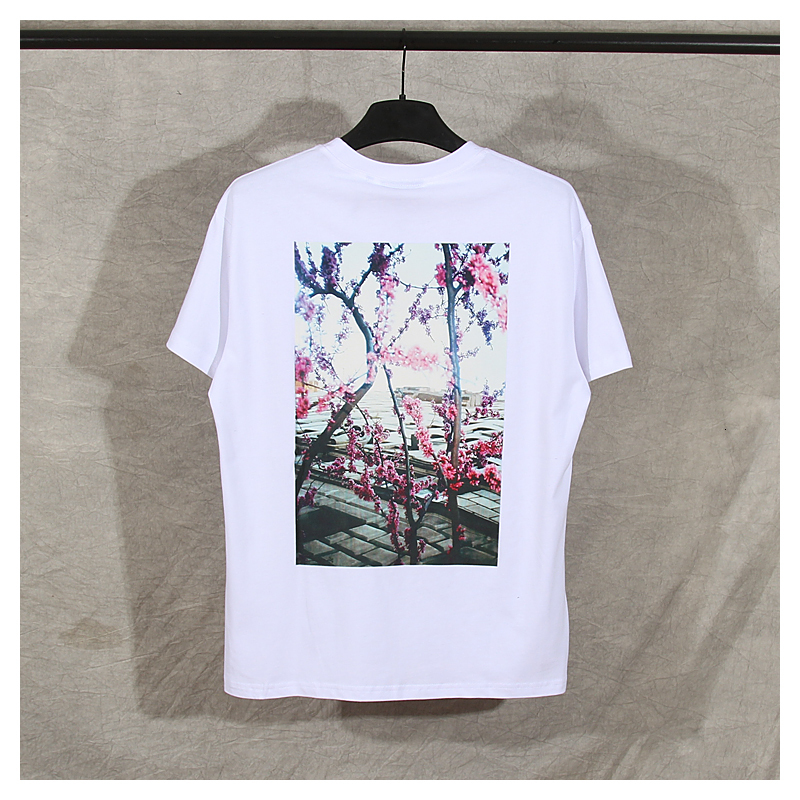 2021 New High Street Style Flowers Printed Women O-neck Shirts Tees Hiphop Streetwear Men Cotton t Shirt Zt7f, Black
2021 New High Street Style Flowers Printed Women O-neck Shirts Tees Hiphop Streetwear Men Cotton t Shirt Zt7f, Black