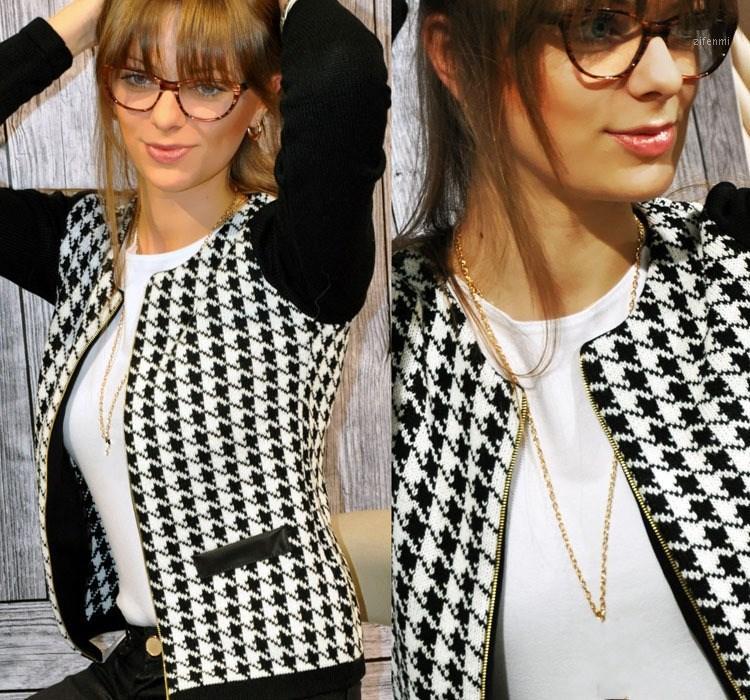 2018 Women Fashion Coat Tweed Jacket Zippers Casual Plaid Jacket Autumn Winter Black Checkered Outerwear1, Black;brown
2018 Women Fashion Coat Tweed Jacket Zippers Casual Plaid Jacket Autumn Winter Black Checkered Outerwear1, Black;brown