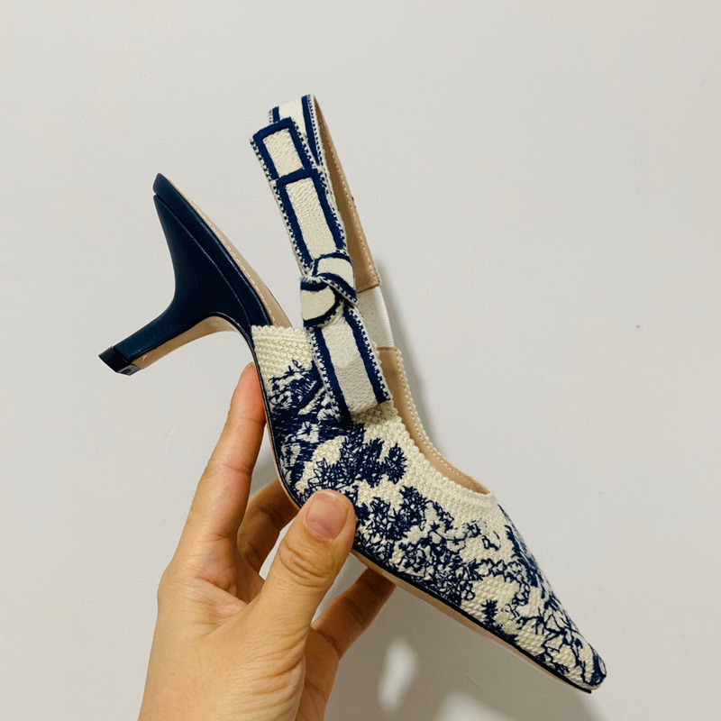 Hot Sale-Letter Bow Knot High Heel Shoes Women Runway Pointed Toe Low Heel Shoes Woman Gladiaor Sandals Lady Mesh Flat Shoes, Blue 6.5cm heel
Hot Sale-Letter Bow Knot High Heel Shoes Women Runway Pointed Toe Low Heel Shoes Woman Gladiaor Sandals Lady Mesh Flat Shoes, Blue 6.5cm heel