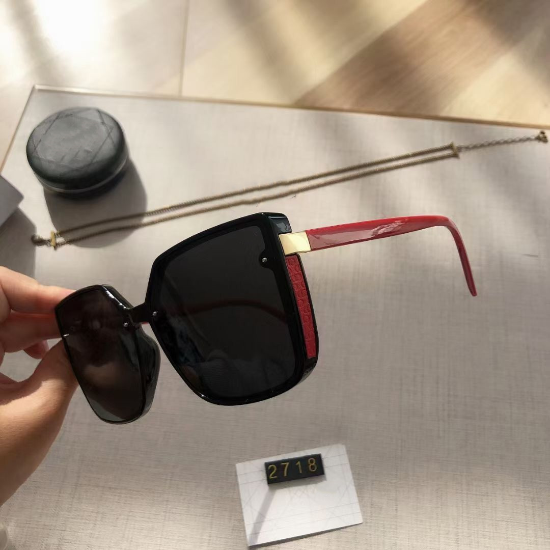 Classic Polarized Sunglasses Fashion Evidence Sun glasses Eyewear For Mens Womens Sun glasses New Glasses High Quality Gafas Hot Sale 2718
Classic Polarized Sunglasses Fashion Evidence Sun glasses Eyewear For Mens Womens Sun glasses New Glasses High Quality Gafas Hot Sale 2718