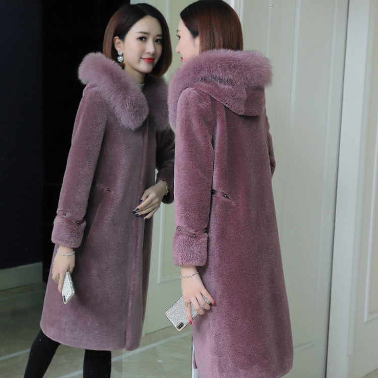 2021 Chenille Female Mid-length New Fox Composite Upper Skin Quilted Coat QSM2, Green
2021 Chenille Female Mid-length New Fox Composite Upper Skin Quilted Coat QSM2, Green