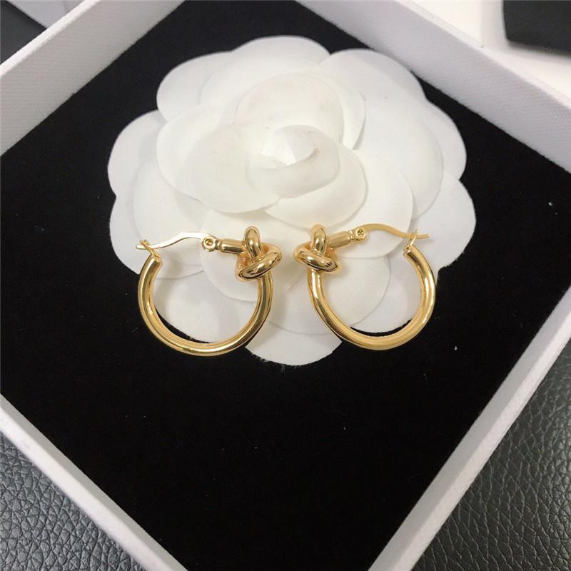 Women's High Quality S925 Sterling Silver Knotted Earrings Elegant Fashion Boutique Valentine's Day Gift
Women's High Quality S925 Sterling Silver Knotted Earrings Elegant Fashion Boutique Valentine's Day Gift