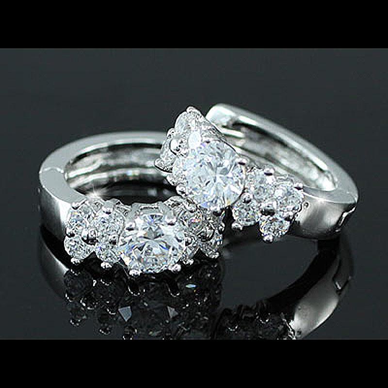 Peacock Star 1 Carat CZ Cubic Zirconia Huggie Earrings CSE321