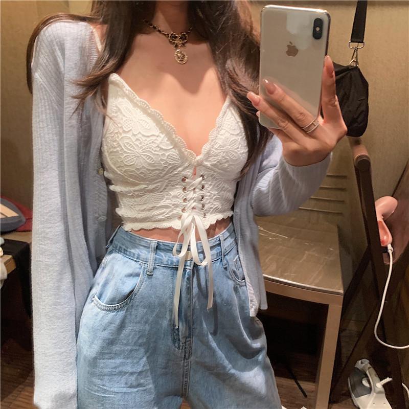 Lace camisole women's sleeveless inner and outer wear tide autumn and winter lace-up bottoming thin white short sexy top, Black
Lace camisole women's sleeveless inner and outer wear tide autumn and winter lace-up bottoming thin white short sexy top, Black