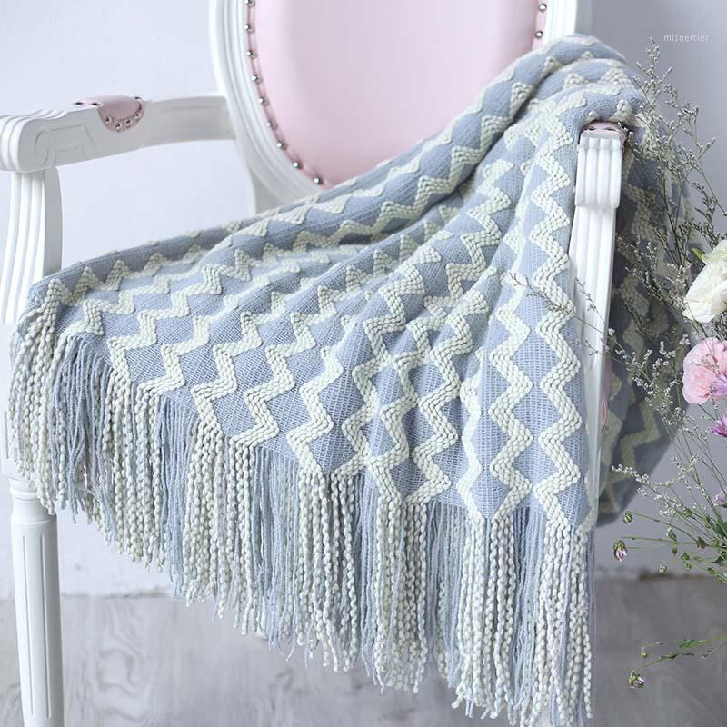 Soft Thread Blanket Summer Throw Blankets Nap Air-conditioned Room Tippet 120*200cm Two Side Tassel1
Soft Thread Blanket Summer Throw Blankets Nap Air-conditioned Room Tippet 120*200cm Two Side Tassel1