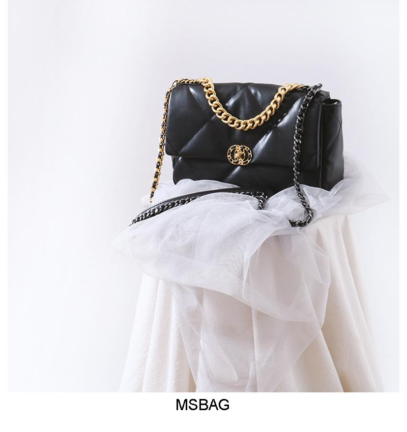 Fascinating2021 Women's Real Leather Delivered on the Same Day Fashion Chain Small Big Diamond Square Bag, Bottom length 26
Fascinating2021 Women's Real Leather Delivered on the Same Day Fashion Chain Small Big Diamond Square Bag, Bottom length 26