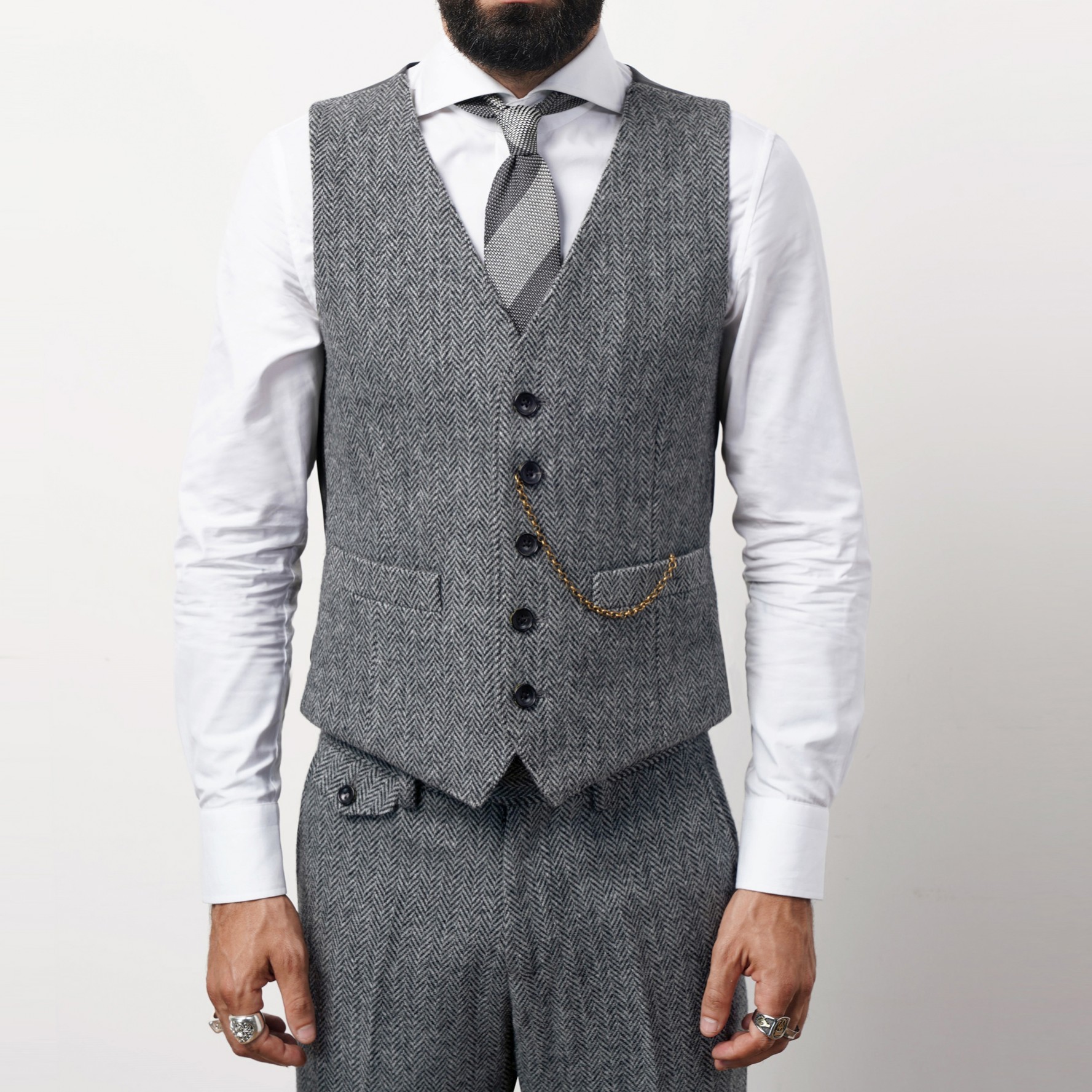 2021 Classic Brown Groom Vests Wool Groomsmen Vest Slim Fit Mens Dress Business Suit Vest Short Dinner Party Wedding Attire Waistcoat Dress
