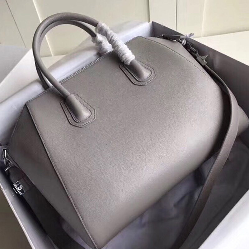 Top quality handbags purses Gi antigona motorcycle zipper plain genuine leather shoulder corssbody bag fashion bags billetera de diseñador
Top quality handbags purses Gi antigona motorcycle zipper plain genuine leather shoulder corssbody bag fashion bags billetera de diseñador