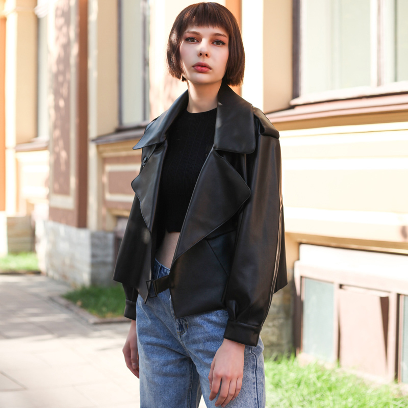 Top Quality Women Faux Leather Jacket Soft Loose Biker Coat Female Short Motorcycle Black White Jacket High Street Leather Coat 201030