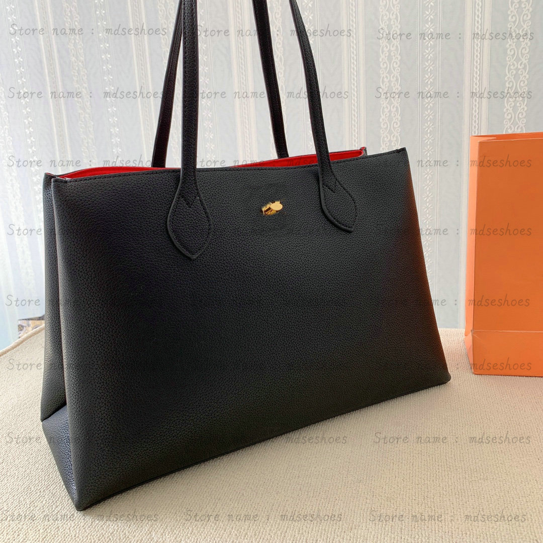 LOCKME SHOPPER Shoulder Bags With iconic Turn Lock Tote Classic Women A4 Handbag Leather Designer Cross Body Luxurys Women Vintage Business Handle Bag
LOCKME SHOPPER Shoulder Bags With iconic Turn Lock Tote Classic Women A4 Handbag Leather Designer Cross Body Luxurys Women Vintage Business Handle Bag
