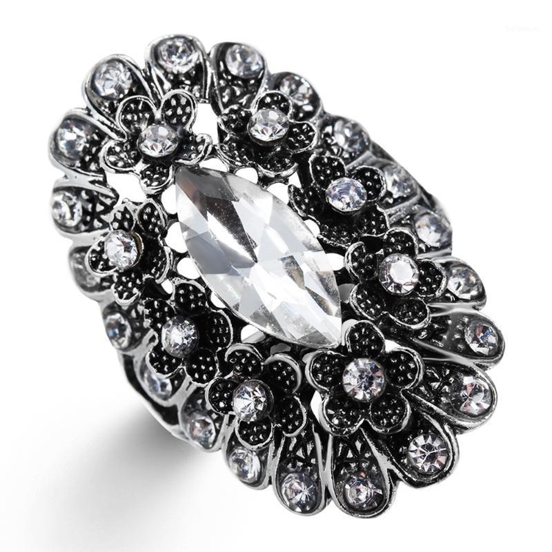 Flowers Blooming Daub Ring Transparent Oval Large Zircon Ring Female Engagement Promise Jewelry Anniversary Gift Girlfriend Gift1
Flowers Blooming Daub Ring Transparent Oval Large Zircon Ring Female Engagement Promise Jewelry Anniversary Gift Girlfriend Gift1