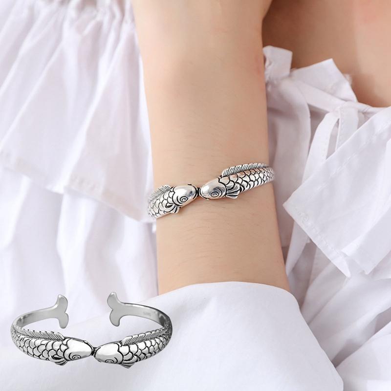 Creative Ethnic Style Double Fish-shaped Bracelet Personality Retro Open Wild Bracelet, Non-allergic
Creative Ethnic Style Double Fish-shaped Bracelet Personality Retro Open Wild Bracelet, Non-allergic