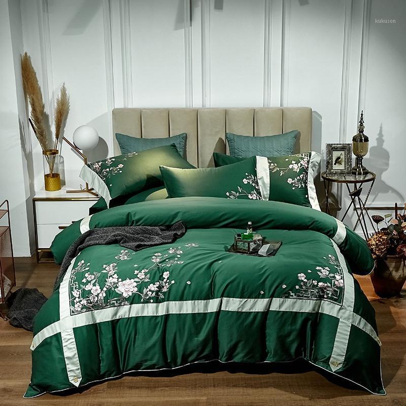 New 800TC Egyptian Cotton Bedlinen Elegant embroidery bedcover duvet cover bedsheet pillowcase bedding set Bed Set1
New 800TC Egyptian Cotton Bedlinen Elegant embroidery bedcover duvet cover bedsheet pillowcase bedding set Bed Set1