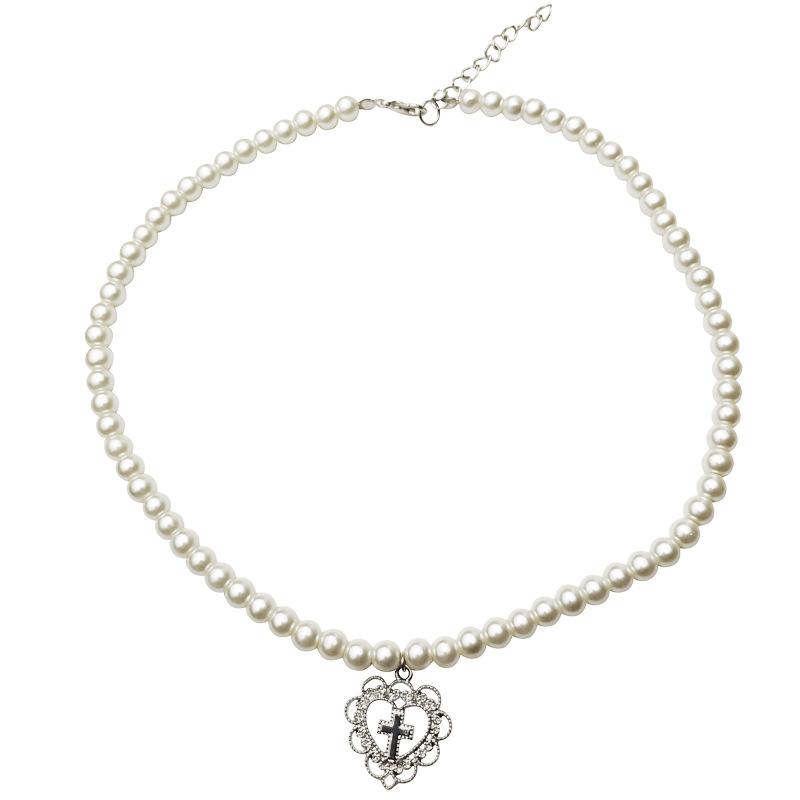 Gothic Harajuku Punk Pendant With Pearl Chain Hollow Love Cross Heart Pendant Retro Cut Cross Choker Necklace Jewelry For Women
Gothic Harajuku Punk Pendant With Pearl Chain Hollow Love Cross Heart Pendant Retro Cut Cross Choker Necklace Jewelry For Women