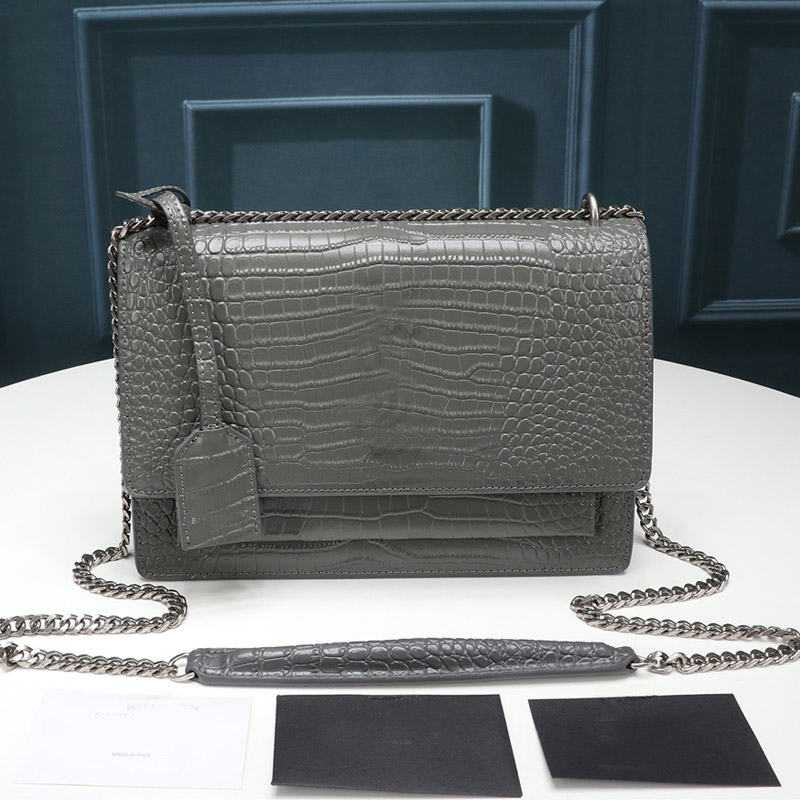Top Quality Alligator Handbag Purse Luxurys Chain Shoulder Bag Crossbody Flap Bag Crocodile Style Messenger Bag with key Tag Fashion Bags, Just box
Top Quality Alligator Handbag Purse Luxurys Chain Shoulder Bag Crossbody Flap Bag Crocodile Style Messenger Bag with key Tag Fashion Bags, Just box