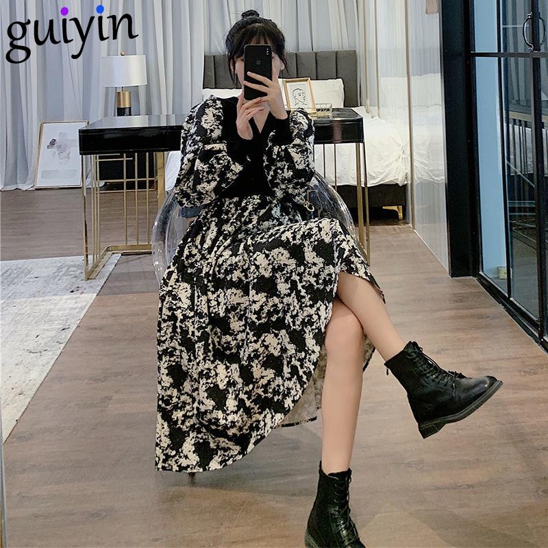 Sexy V-neck Floral Retro long sleeve dress women Fashion stitching plus size clothing New High quality over the knee woman dress, Black
Sexy V-neck Floral Retro long sleeve dress women Fashion stitching plus size clothing New High quality over the knee woman dress, Black