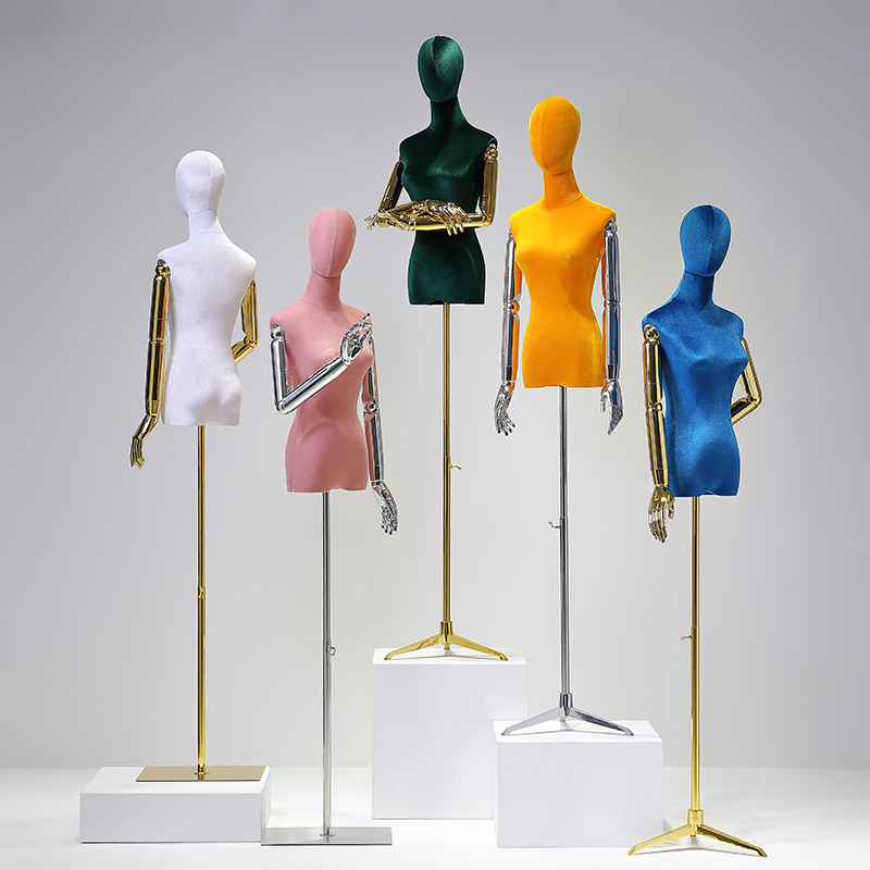 Many Colors Are Available Dress Form Velvet Cover Half Body Female Mannequin Model Torso With Wooden Arms Display For Women Cloting
Many Colors Are Available Dress Form Velvet Cover Half Body Female Mannequin Model Torso With Wooden Arms Display For Women Cloting