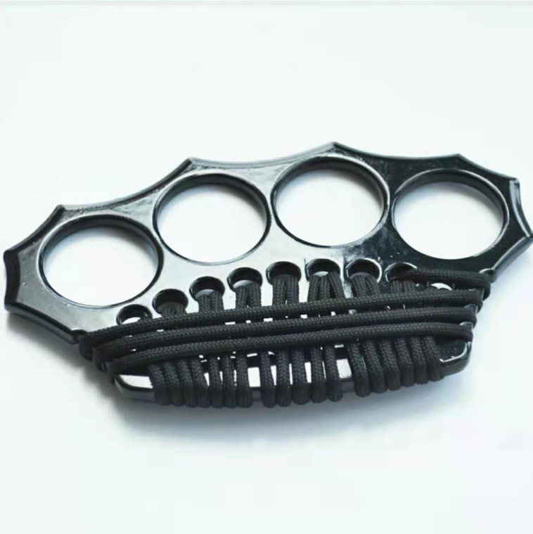 Glass fiber finger tiger four finger self-defense weapons will hand in hand buckle tiger finger fist button self-defense fighting supplies05
Glass fiber finger tiger four finger self-defense weapons will hand in hand buckle tiger finger fist button self-defense fighting supplies05