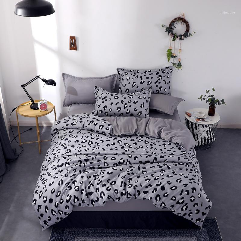 New Fashion bedding set bed linen set leopard duvet cover bed sheet pillowcases queen bedding summer pastoral home1, Style25
New Fashion bedding set bed linen set leopard duvet cover bed sheet pillowcases queen bedding summer pastoral home1, Style25