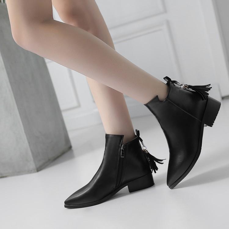 Big Size Fashion Trend of EuroAmerican Fashion Short Shoe with Tip Fine heel and High Heel Side Zipper, Army green
Big Size Fashion Trend of EuroAmerican Fashion Short Shoe with Tip Fine heel and High Heel Side Zipper, Army green
