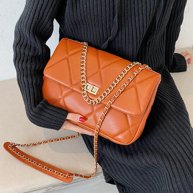 Clssico cor pura crossbody saco para as mulheres 2020 moda tendncia ombro mensageiro sacos corrente senhoras compras de trabalho A1RU, Wine red
Clssico cor pura crossbody saco para as mulheres 2020 moda tendncia ombro mensageiro sacos corrente senhoras compras de trabalho A1RU, Wine red