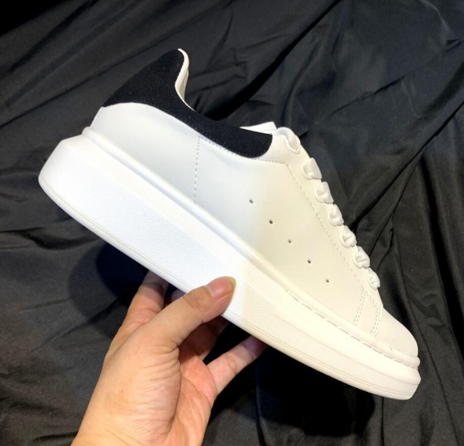 2021 Genuine Leather White Women Sneakers Loafers Fashion Low Cut Casual Flat Shoes Designers Men Women Walking Shoes 35-44, 8#
2021 Genuine Leather White Women Sneakers Loafers Fashion Low Cut Casual Flat Shoes Designers Men Women Walking Shoes 35-44, 8#