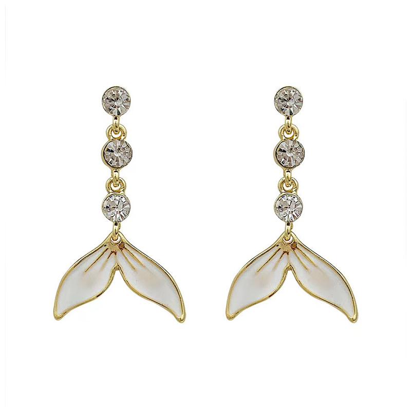 2020 New Post High-Quality Exquisite Rhinestone Earrings Long Temperament Fishtail Earrings
2020 New Post High-Quality Exquisite Rhinestone Earrings Long Temperament Fishtail Earrings