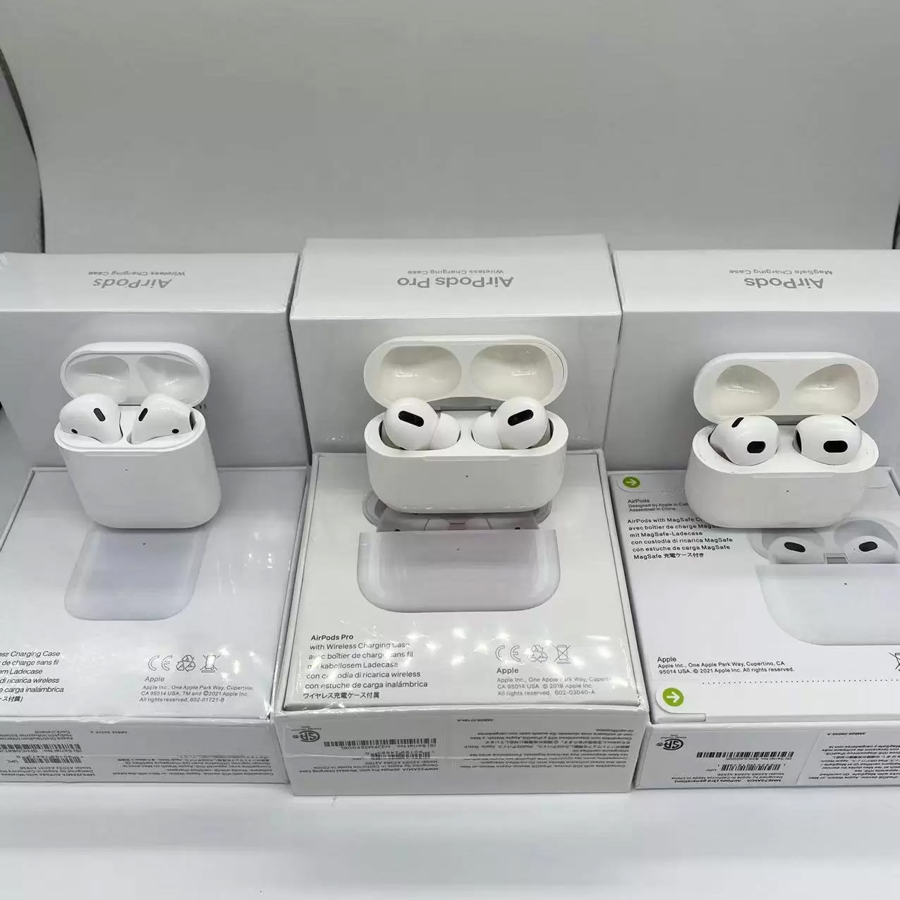 2021 designer headset accessories earphone case airpods cases high quality leather with key chain for easy carrying suitable for AP Pro 1 2 3 multi style belt box cool
2021 designer headset accessories earphone case airpods cases high quality leather with key chain for easy carrying suitable for AP Pro 1 2 3 multi style belt box cool