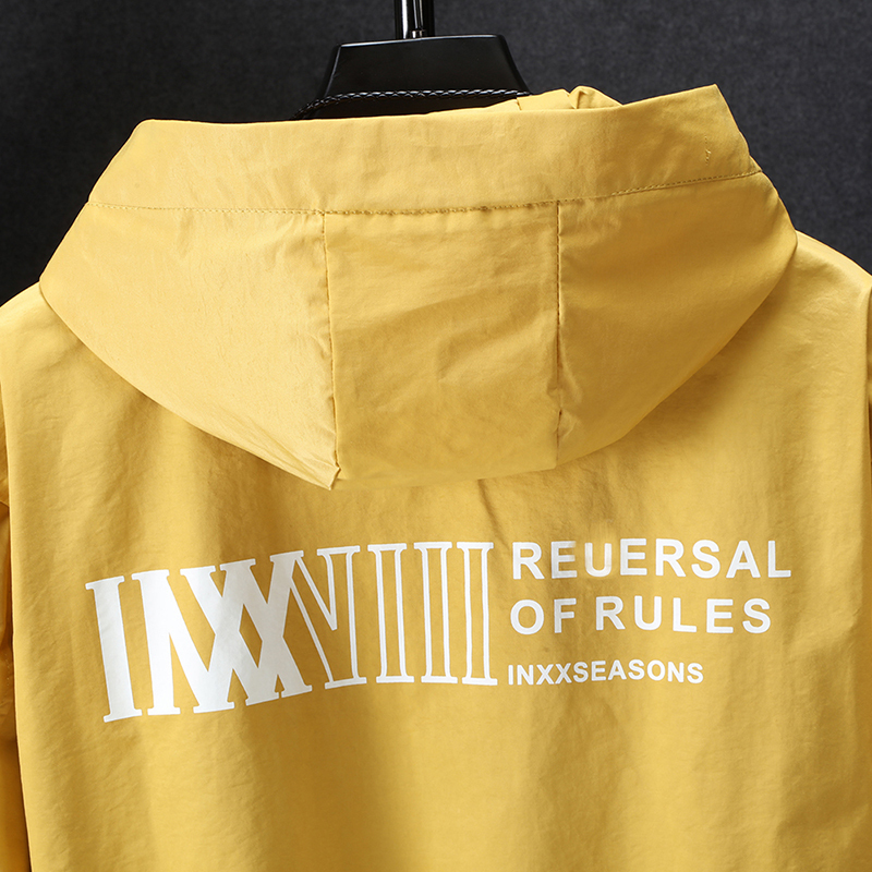2020 fashion jacket SpringAutumn men's new hooded with letter Windbreaker fashion men's outerwear T200502