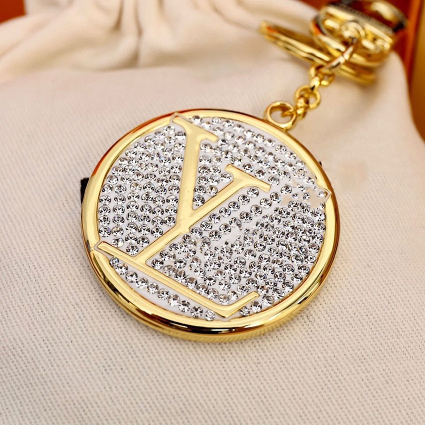 Designer New Key Chain, Luxury Shiny Round Full Diamond Car Keychain Accessories, Fashionable Stainless Steel Key Chains for men women Hanging, Silver
Designer New Key Chain, Luxury Shiny Round Full Diamond Car Keychain Accessories, Fashionable Stainless Steel Key Chains for men women Hanging, Silver