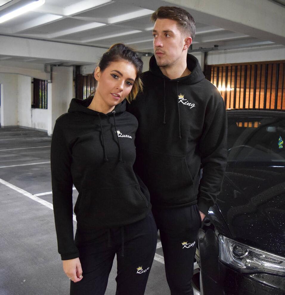 Autumn Matching Couple Casual Tracksuits Women Men King Queen Print Hooded Hoodies and Pants Suits Lover Christmas Gifts LJ201120, Women set
Autumn Matching Couple Casual Tracksuits Women Men King Queen Print Hooded Hoodies and Pants Suits Lover Christmas Gifts LJ201120, Women set