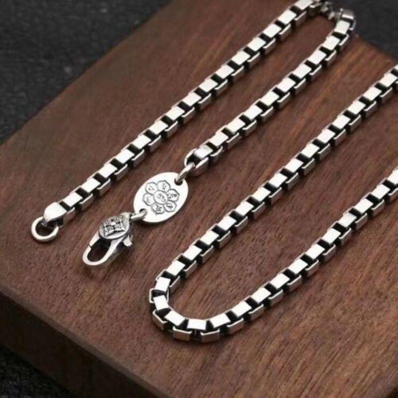 New Fine Pure S925 Sterling Silver Chain Women Men 4mm Square Box Link Necklace 22inch About 45g
New Fine Pure S925 Sterling Silver Chain Women Men 4mm Square Box Link Necklace 22inch About 45g