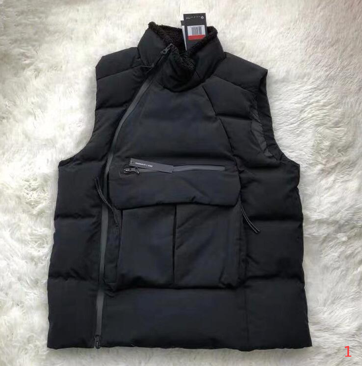 2020 New Just Mens Down Vest Fashion Vest Winter Jacket Coat with Letters High Quality Outdoor Streetwear Clothing size L-3XL, Black
2020 New Just Mens Down Vest Fashion Vest Winter Jacket Coat with Letters High Quality Outdoor Streetwear Clothing size L-3XL, Black