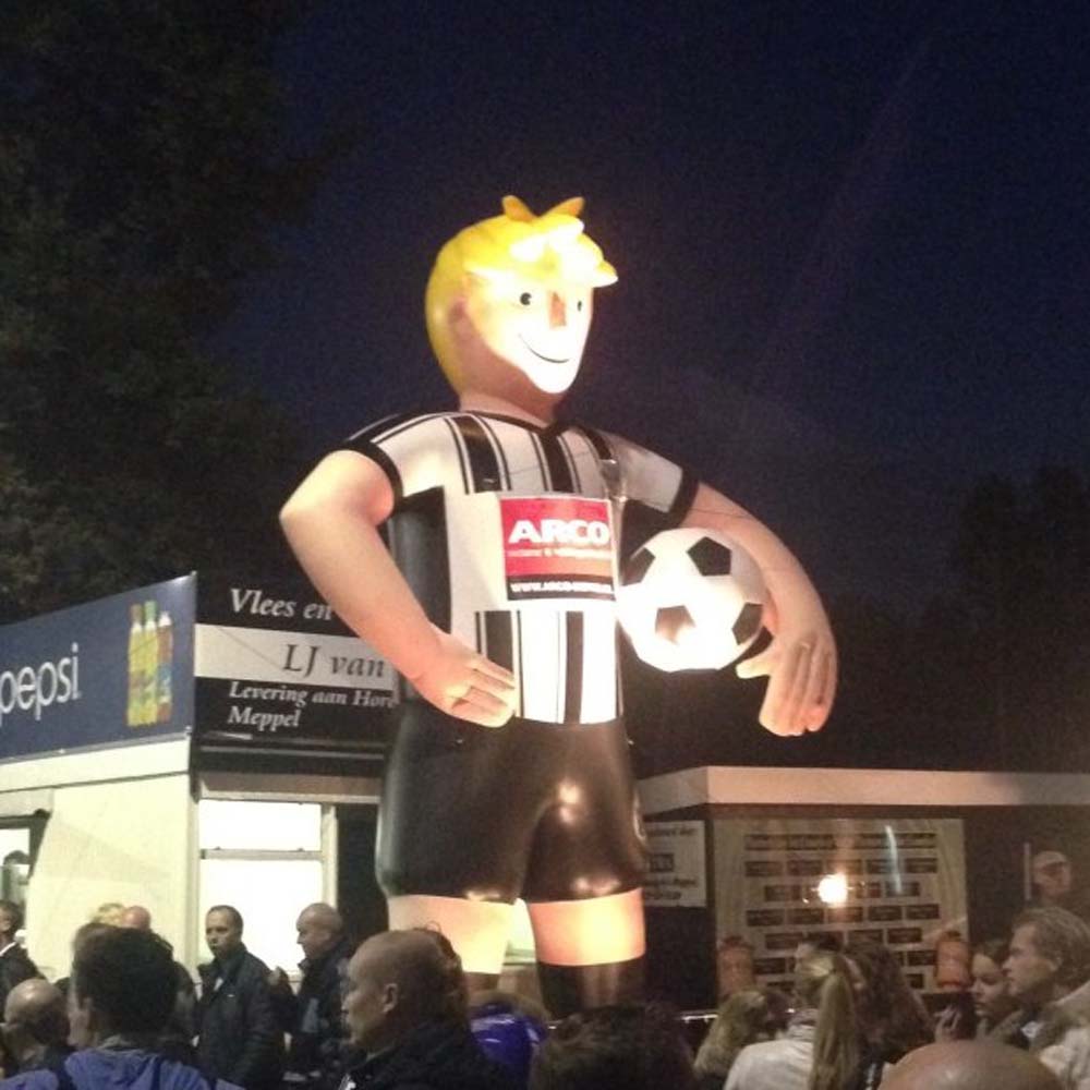 Giant cool inflatable football player,soccer sportman for sports event games