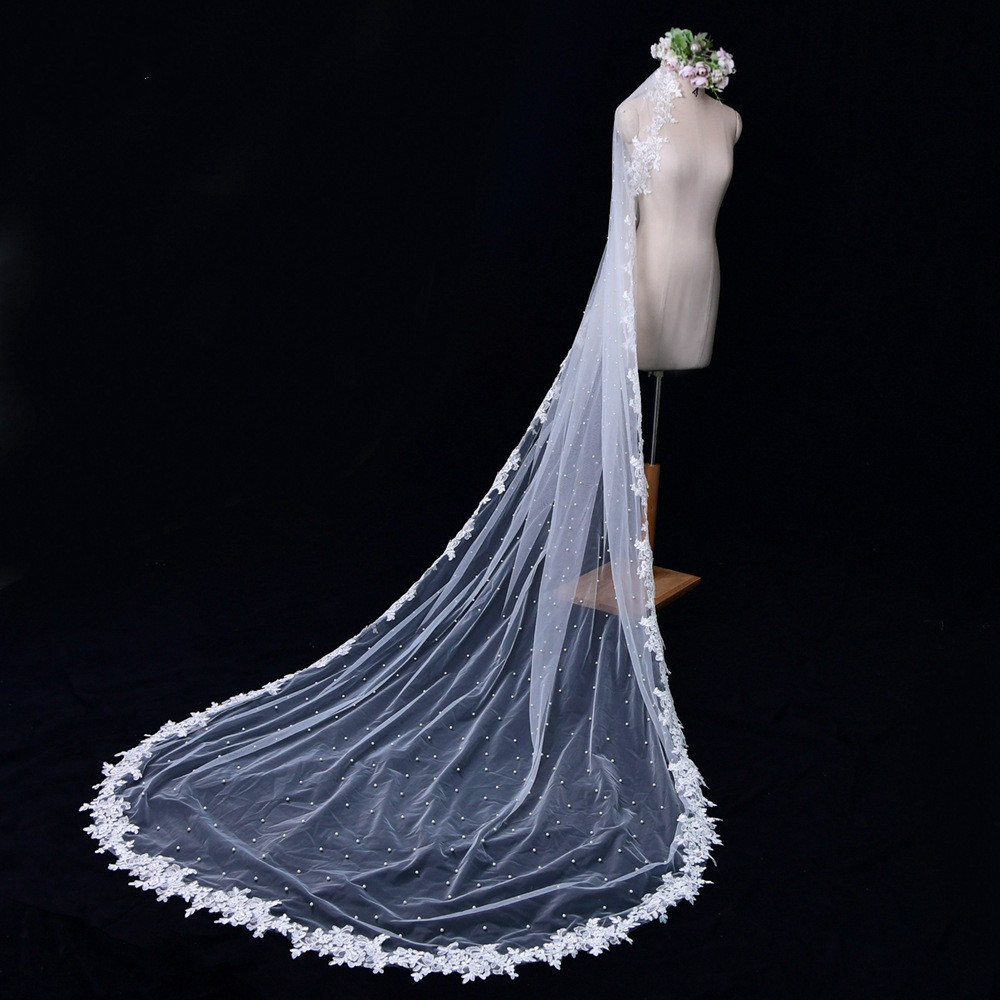 Wedding Veils Lace Appliqued Oner Layer 3meter Custom Made Applique Race Pearl Veils with Comb Bride Bridal Accessories