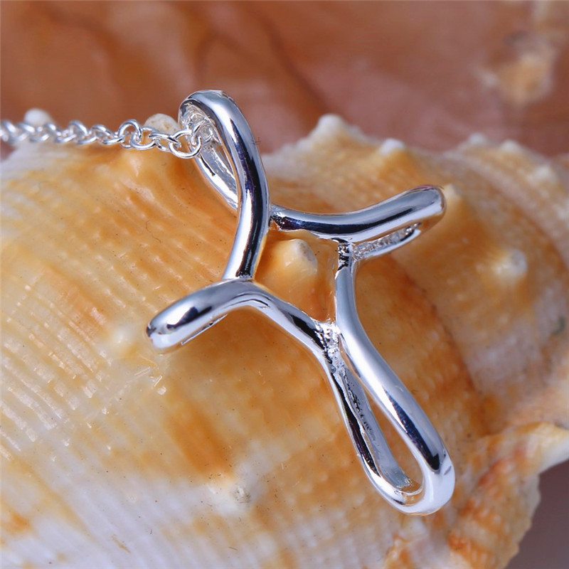 Fashion 925 Sterling Silver Plated Infinity Twist Looped Cross Pendant Necklace For Women Plain Polished 17 Inch Chain