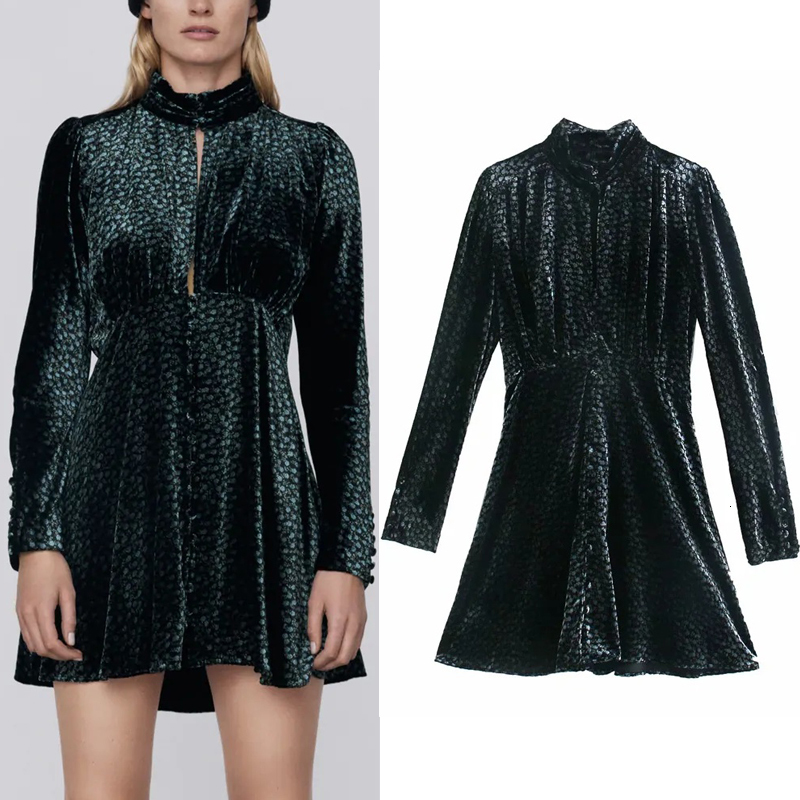 2021 New Winter Black Velvet Women Vintage High Neck Long Sleeve Mini Dresses Woman Chest Slit Sexy Elegant Party Dress Ovqq
2021 New Winter Black Velvet Women Vintage High Neck Long Sleeve Mini Dresses Woman Chest Slit Sexy Elegant Party Dress Ovqq
