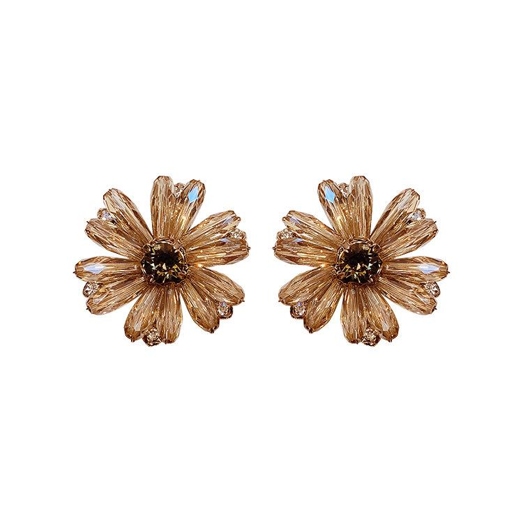 S925 Post New Korea Dongdaemun Champagne Crystal Small Daisy Stud Earrings Flower Earrings Female
S925 Post New Korea Dongdaemun Champagne Crystal Small Daisy Stud Earrings Flower Earrings Female
