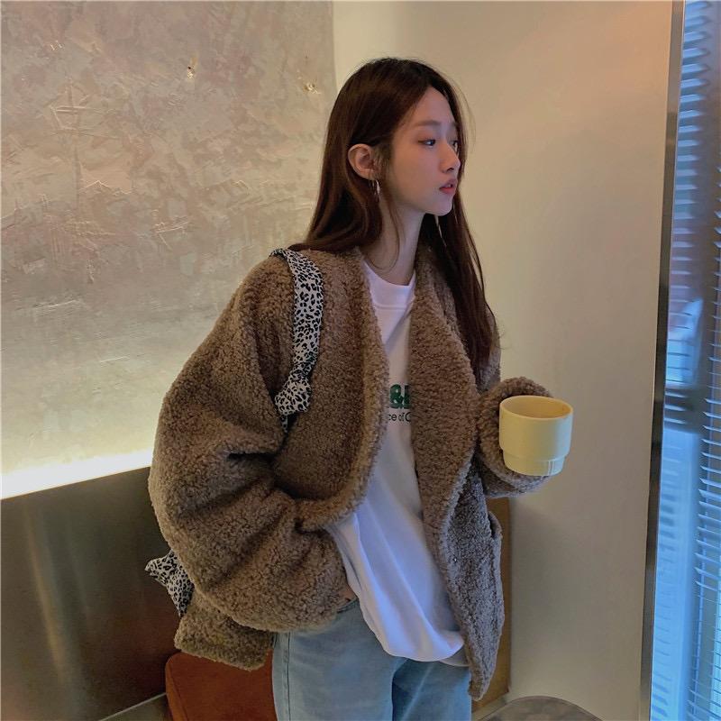 Korean Top Winter Clothes Women Jacket 2020 New Thick Casual Lamb Wool Coat Female Warm Womens Jackets Manteau Femme LXR1168, Camel
Korean Top Winter Clothes Women Jacket 2020 New Thick Casual Lamb Wool Coat Female Warm Womens Jackets Manteau Femme LXR1168, Camel