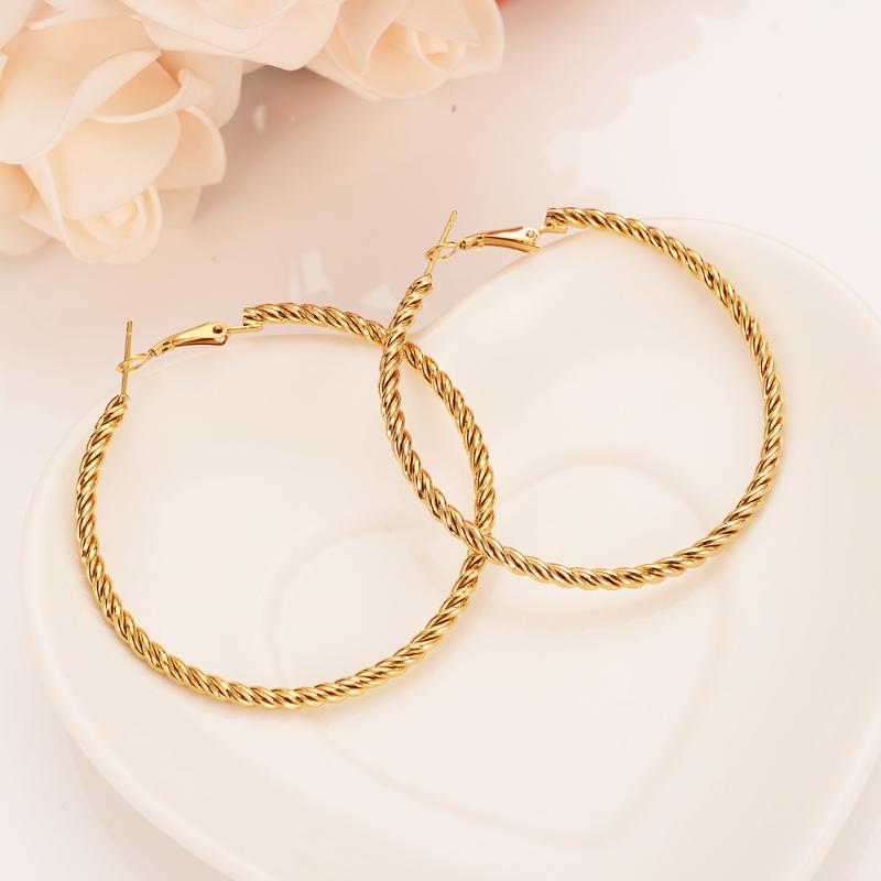 Gold color Hoop Earrings Jewelry Wholesale Trendy Pattern Circle Round Earrings For Women wedding bridal party gifts
Gold color Hoop Earrings Jewelry Wholesale Trendy Pattern Circle Round Earrings For Women wedding bridal party gifts
