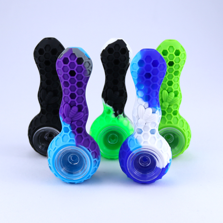 Food Grade Safe 10 Colors Silicone Beehive Handpipe Honeycomb Style Oil Burner Dab Somking Pipe Metal Bee Nest Tabacco Pipe Accessories
Food Grade Safe 10 Colors Silicone Beehive Handpipe Honeycomb Style Oil Burner Dab Somking Pipe Metal Bee Nest Tabacco Pipe Accessories