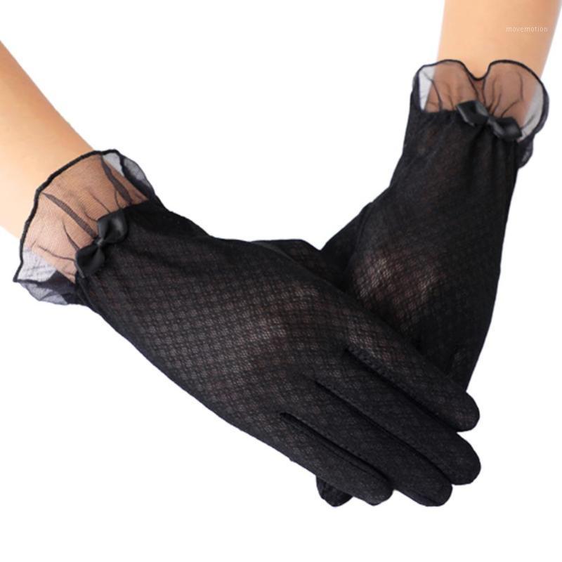 Fashion Women Glove Bowknot Silk Soft Anti-UV Touch Screen Summer Lace Mitten Driving Gloves1
Fashion Women Glove Bowknot Silk Soft Anti-UV Touch Screen Summer Lace Mitten Driving Gloves1