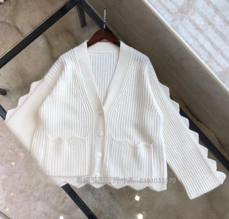2020 New Female and Winter Wear Color Contrast High Quality Jacquard Cashmere Tailored Clothes in Autumn 2nnk, See chart
2020 New Female and Winter Wear Color Contrast High Quality Jacquard Cashmere Tailored Clothes in Autumn 2nnk, See chart