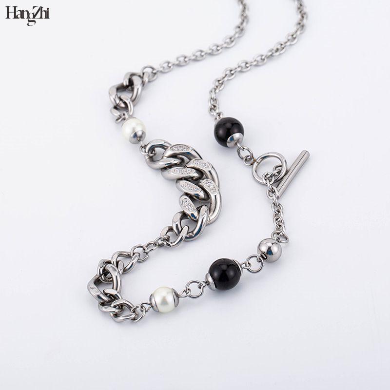 Hangzhi Hip Hop Street OT Word Buckle Pendant Black and White Two-color Pearl Titanium Steel Stitching Zircon Cuban Necklace 
Hangzhi Hip Hop Street OT Word Buckle Pendant Black and White Two-color Pearl Titanium Steel Stitching Zircon Cuban Necklace