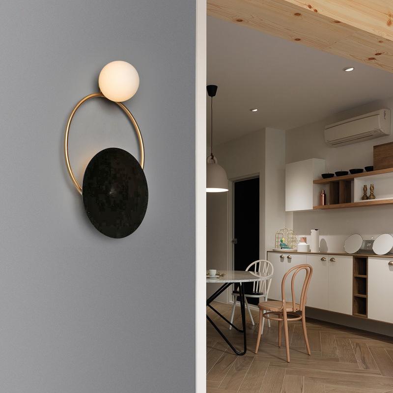 Postmodern crystal wall lamp gold wall sconce lights AC110V 220V fashion luxury lustre living room bedroom light fixtures
Postmodern crystal wall lamp gold wall sconce lights AC110V 220V fashion luxury lustre living room bedroom light fixtures