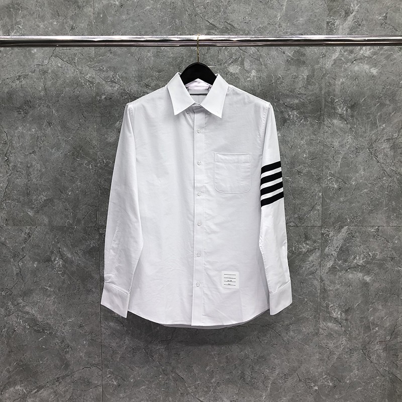 Black 4-Bar Stripe Men' Shirt Solid White Business Casual Oxford Cotton Long Sleeve Women' Shirts High Quality Luxury Brand Korean Style White Blouse, Packing bag
Black 4-Bar Stripe Men' Shirt Solid White Business Casual Oxford Cotton Long Sleeve Women' Shirts High Quality Luxury Brand Korean Style White Blouse, Packing bag