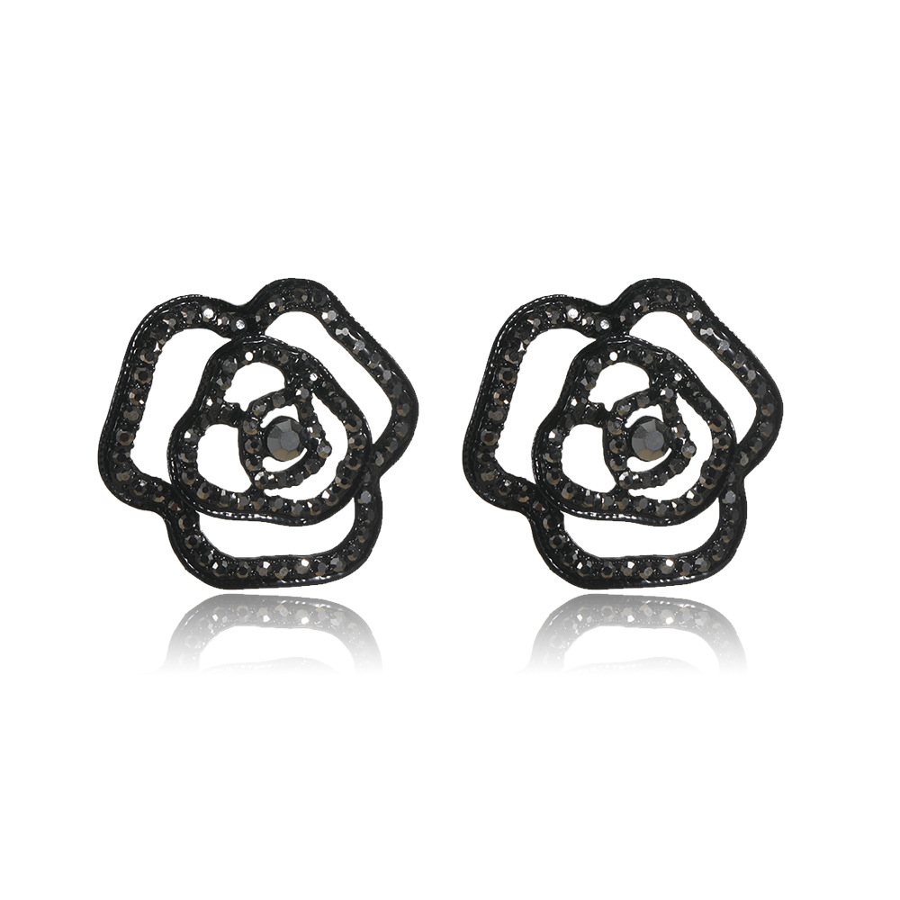 Full Diamond Exaggerated Nightclub Big Earrings Black Roses Retro Flower Stud Earrings European and American Earrings, Golden;silver
Full Diamond Exaggerated Nightclub Big Earrings Black Roses Retro Flower Stud Earrings European and American Earrings, Golden;silver