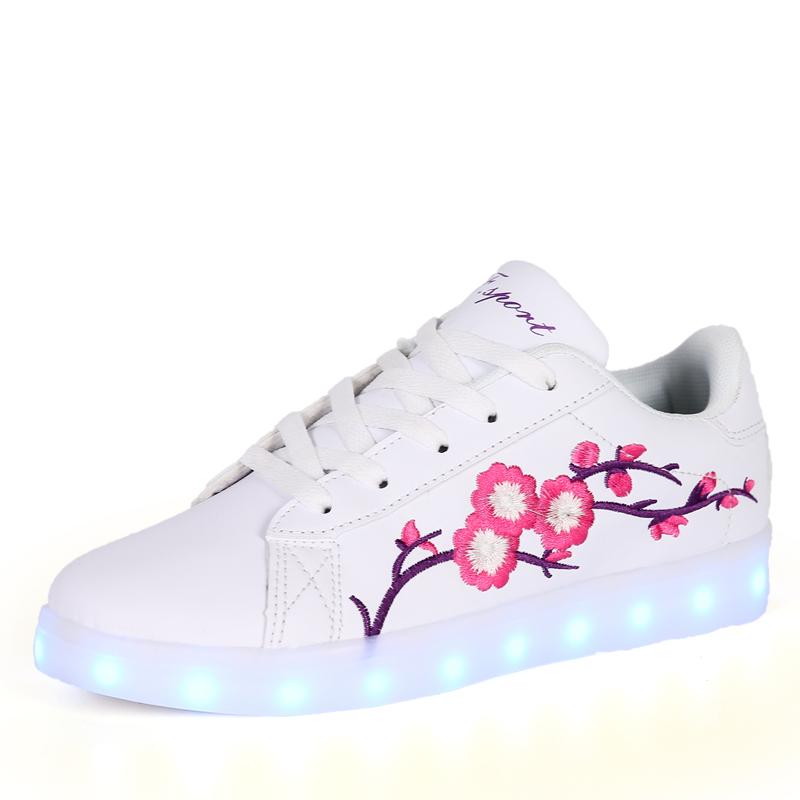 Warm like home 2020 New 24-40 USB Charger Glowing Sneakers Led Children Lighting Shoes Boys Girls Sneaker embroidered, Army green
Warm like home 2020 New 24-40 USB Charger Glowing Sneakers Led Children Lighting Shoes Boys Girls Sneaker embroidered, Army green