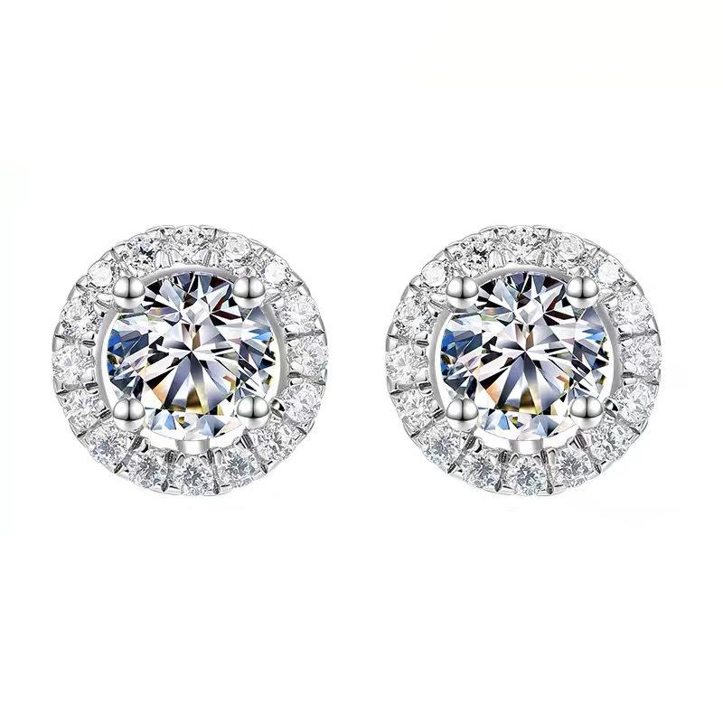 925 Sterling Silver Earrings 50 Points Moissan Diamond Classic Fashion Simple Four-claw Earrings Round Inlaid
925 Sterling Silver Earrings 50 Points Moissan Diamond Classic Fashion Simple Four-claw Earrings Round Inlaid