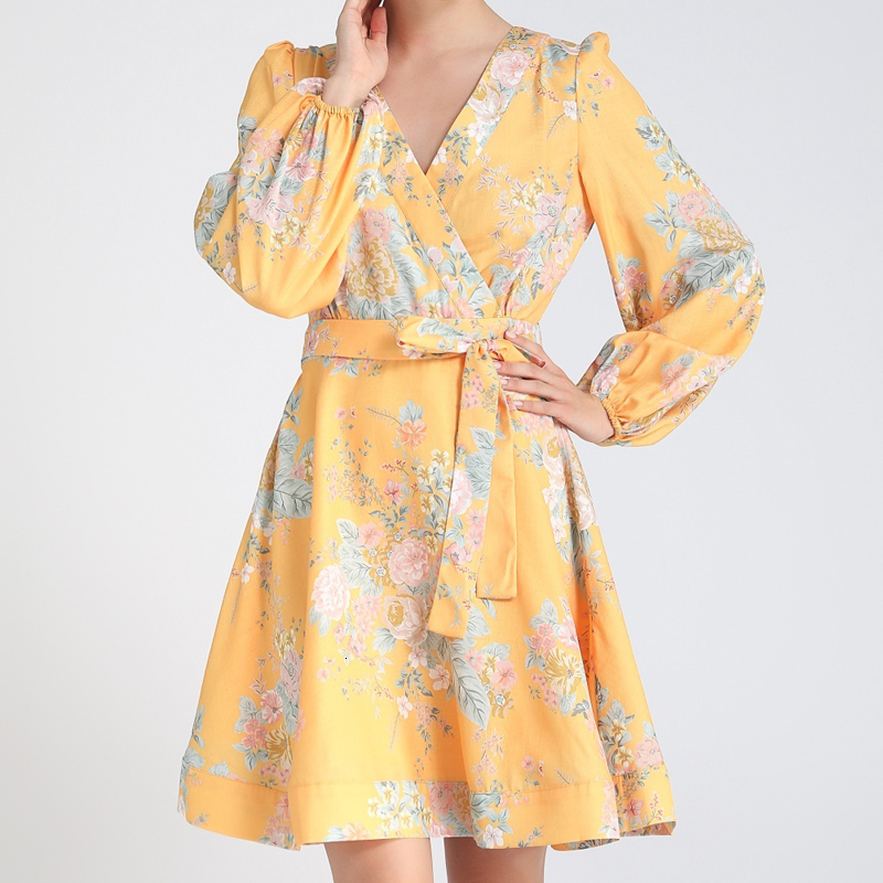 Fall Back Impression Sexy Holiday Style Cleavage on Long Sleeve Thin Belt Adjustment Elegant Mini Dress High Pane, Gold
Fall Back Impression Sexy Holiday Style Cleavage on Long Sleeve Thin Belt Adjustment Elegant Mini Dress High Pane, Gold